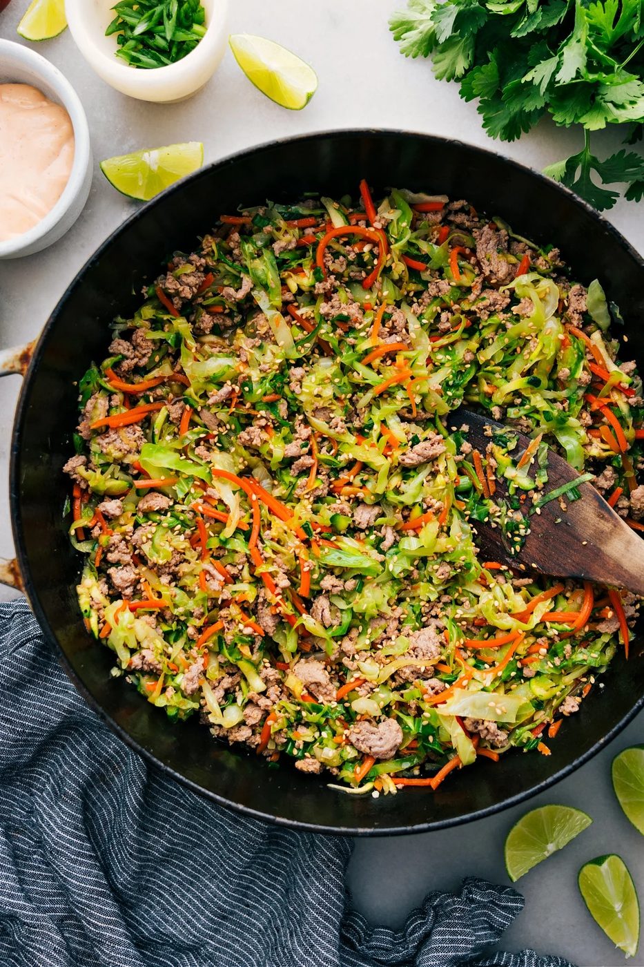 straightforward Dinner Recipes: Cabbage stir fry in the pot.