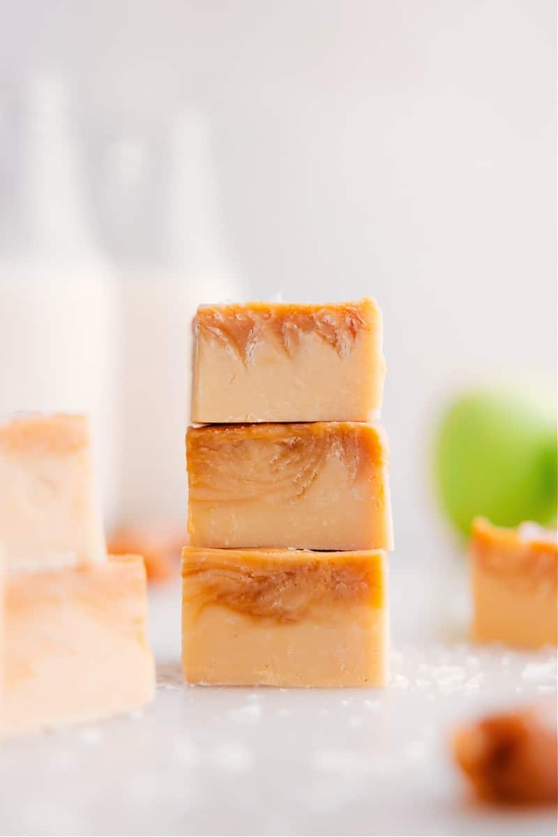 Caramel Apple Fudge at Home