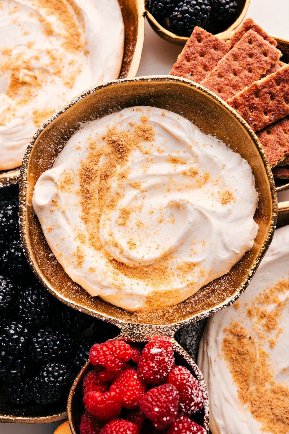 Cheesecake Dip from the Pot