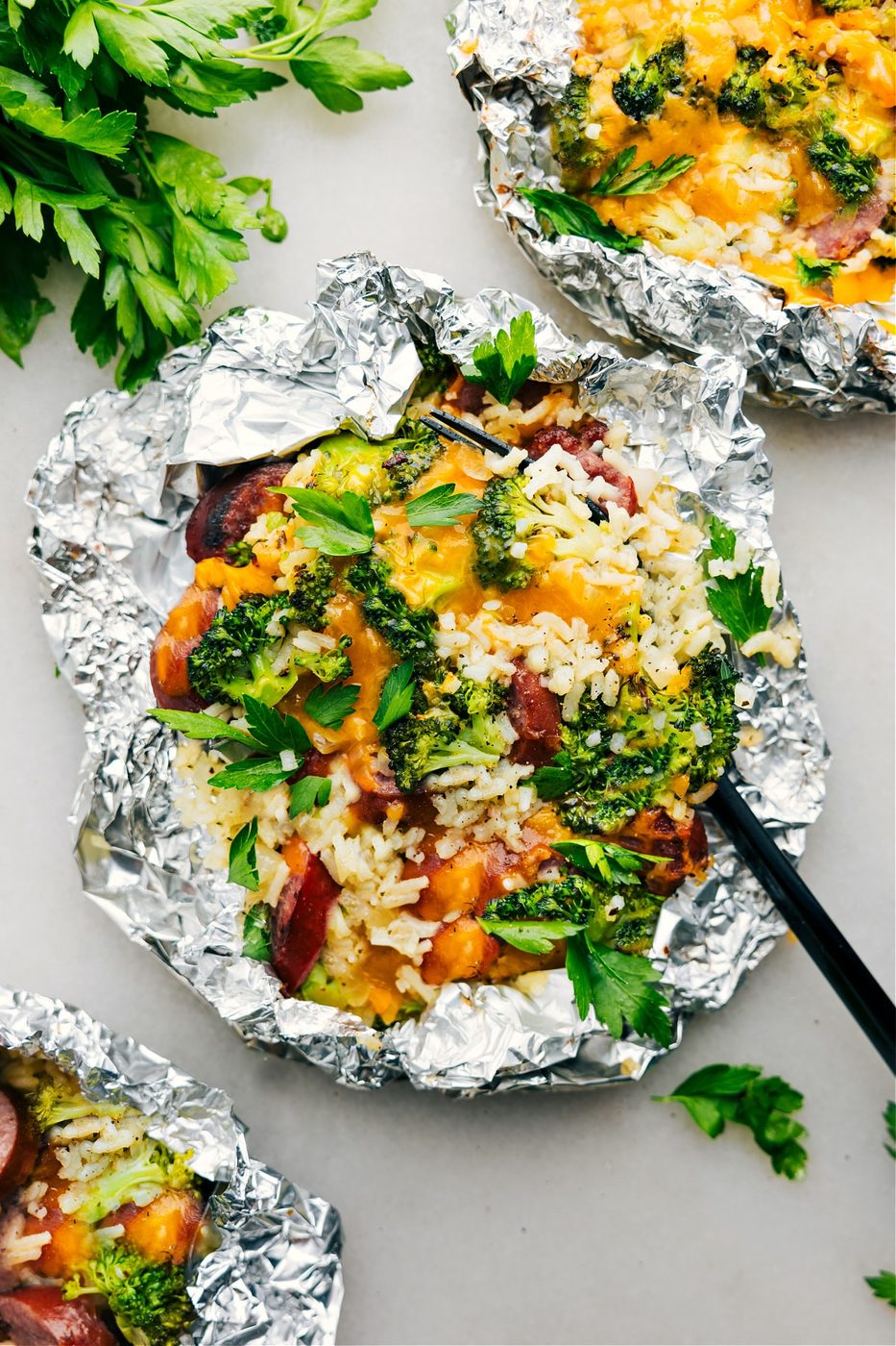 Cheesy Broccoli plus Chicken (Foil Pack)