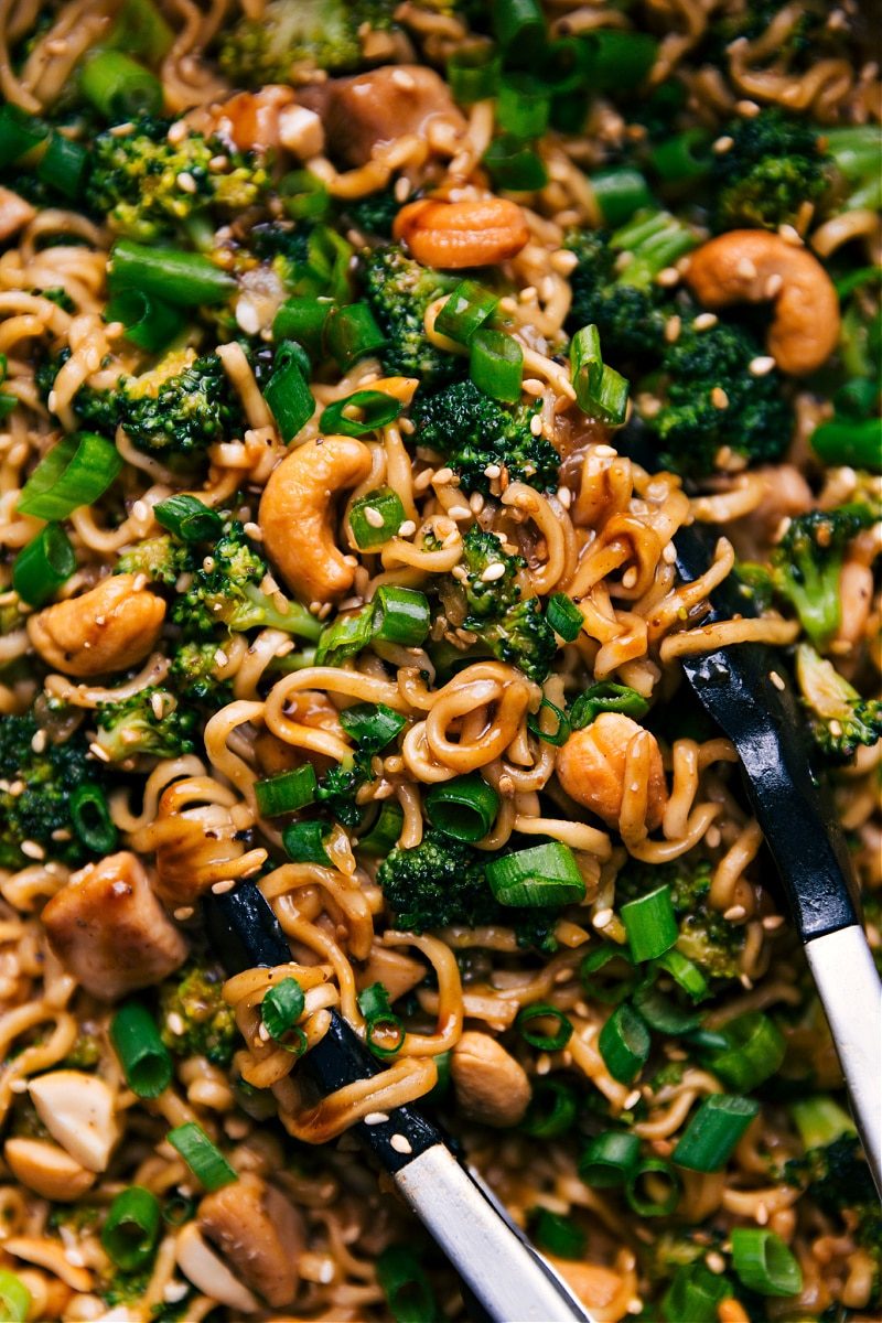 Chicken And Broccoli Ramen from the Pot