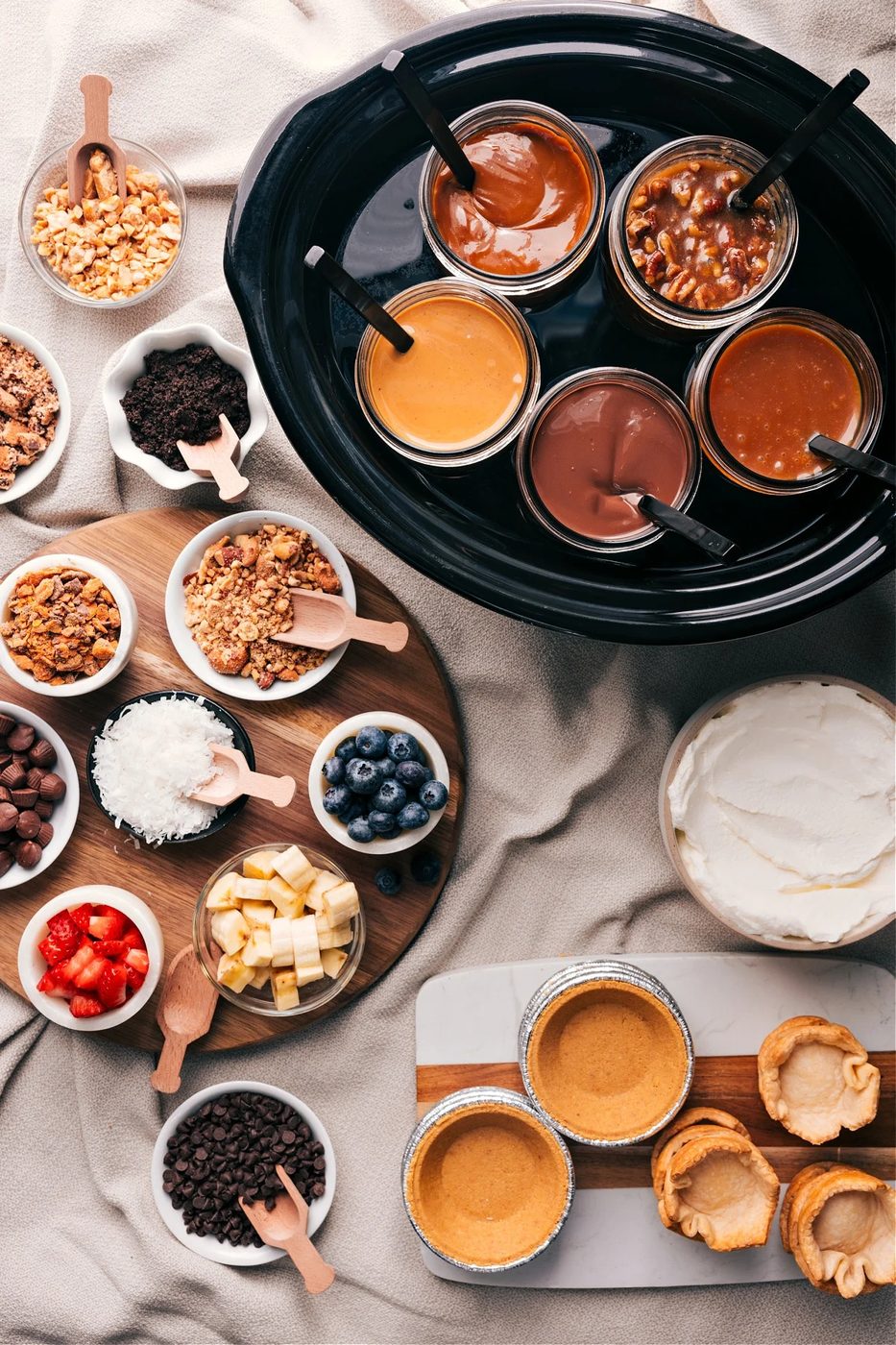 Dessert Pie Bar (FREE Printable!) from the Pot