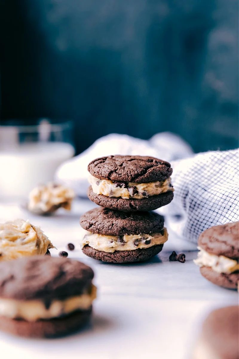 Cookie Dough Oreos for Supper