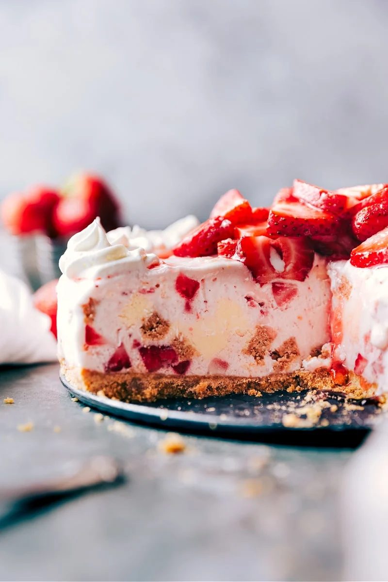 Strawberry Cheesecake Ice Cream Cake at Home