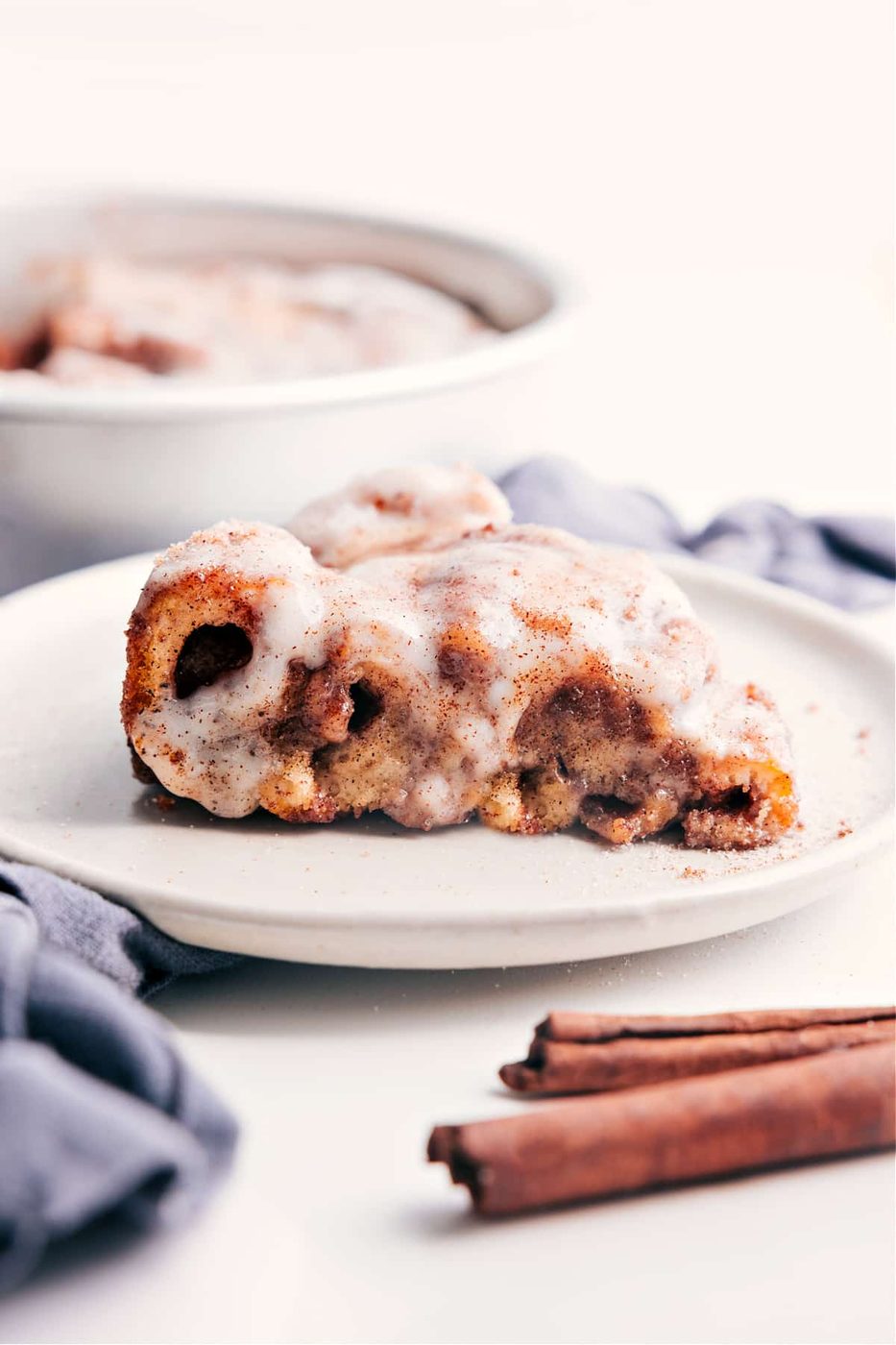 Cinnamon Roll Cake