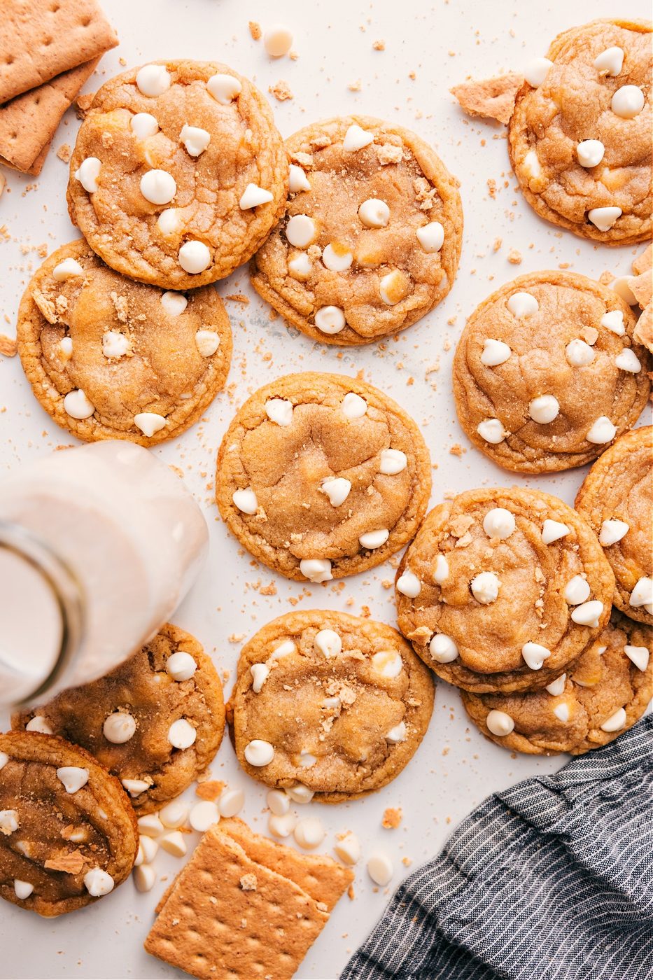Graham Cracker Cookies with fresh graham crackers sprinkled on top.
