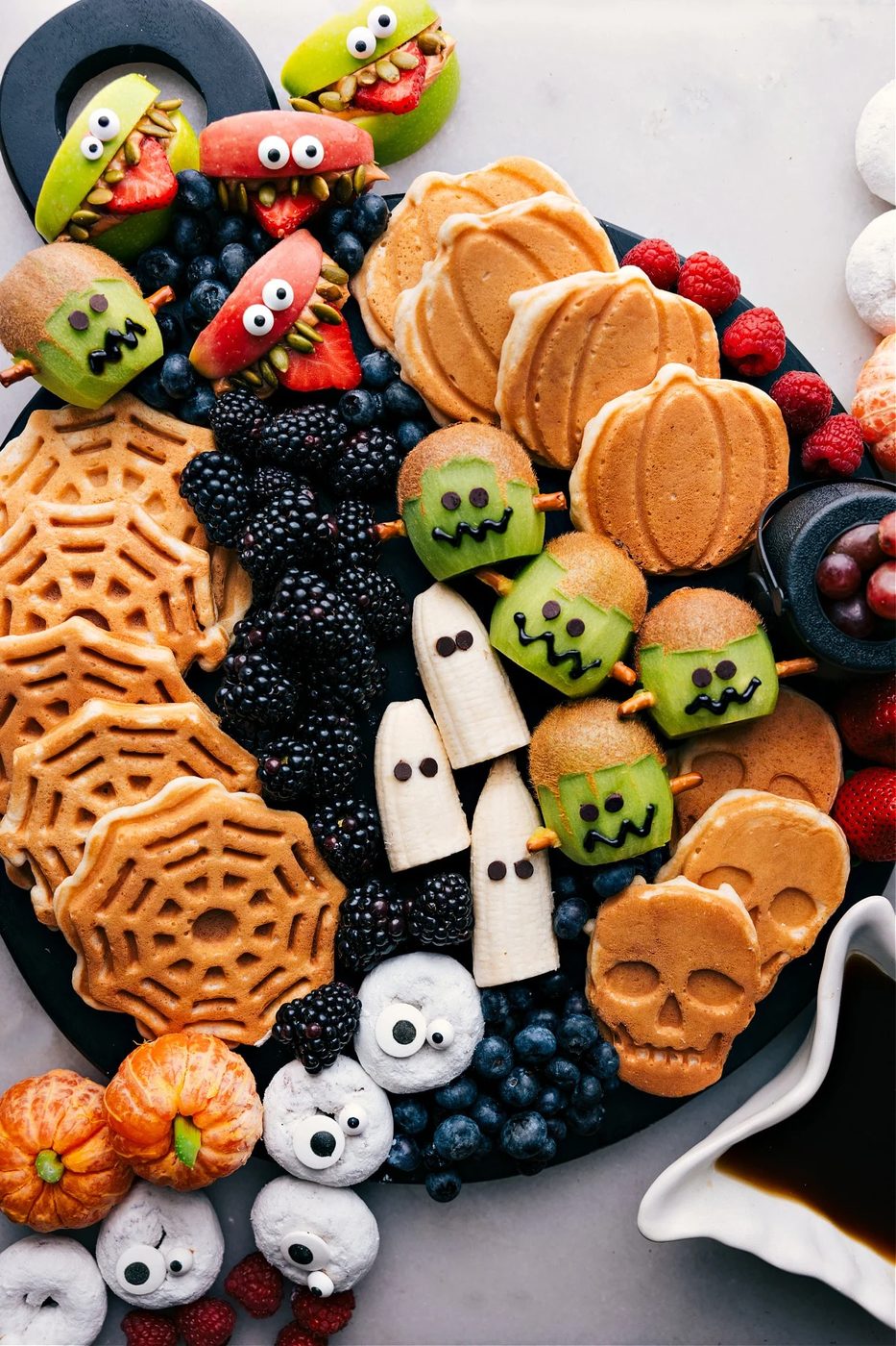 15 Halloween Breakfast Ideas at Home