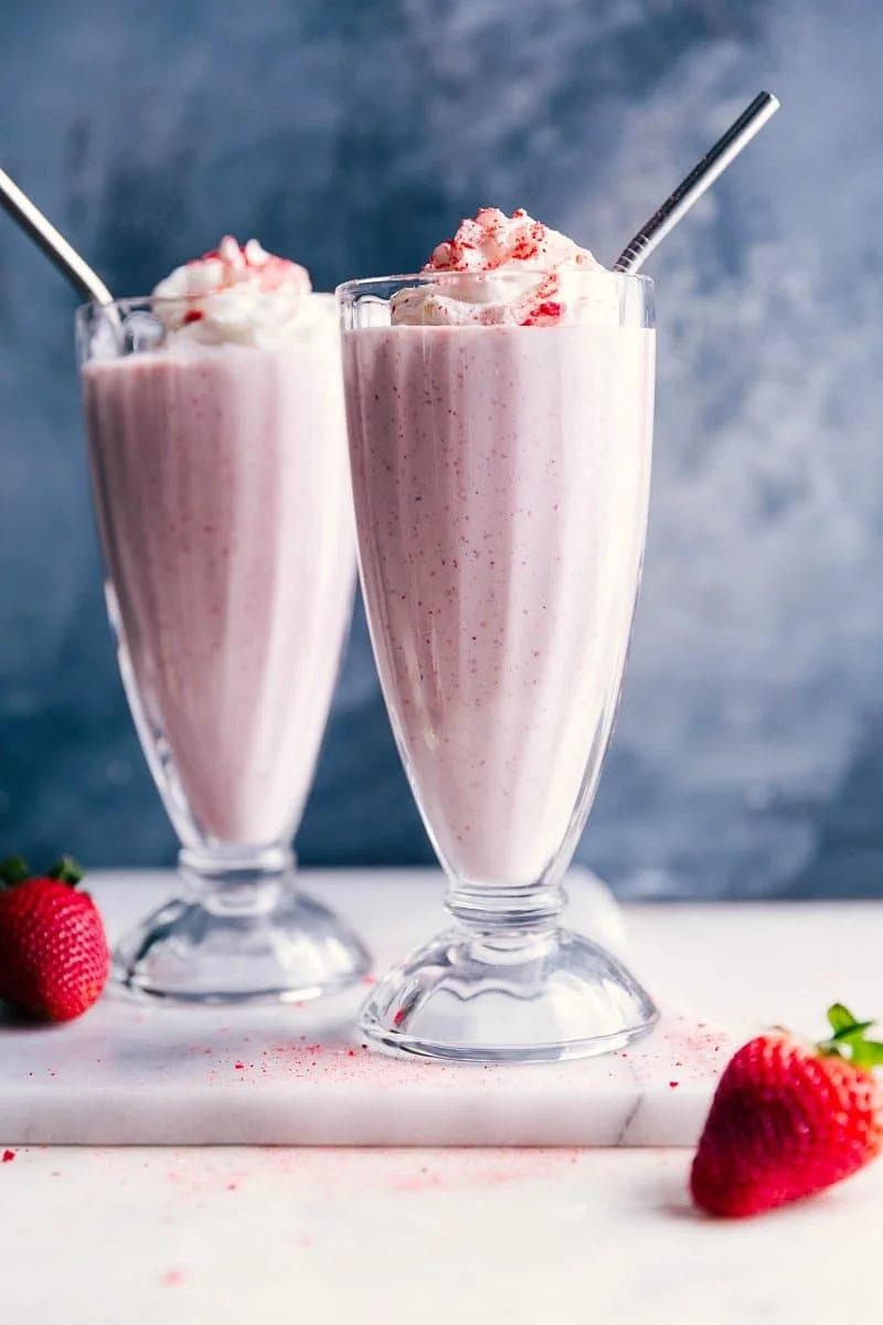 Strawberry Milkshake at Home