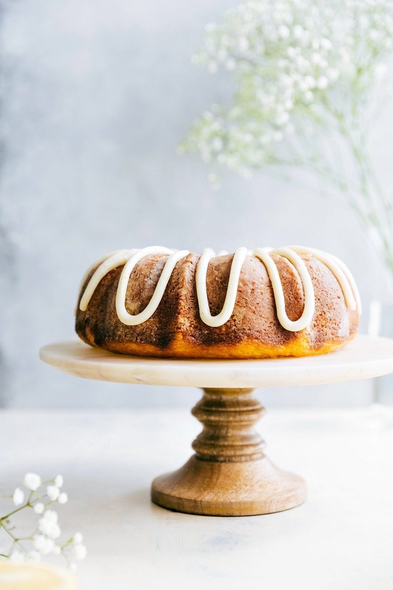 The ultimate lemon bundt cake -- bursting with lemon flavor, moist, and so satisfying with the most amazing lemon buttercream frosting. flexfa.com