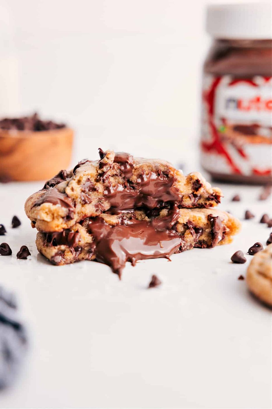 Nutella Stuffed Chocolate Chip Cookies at Home