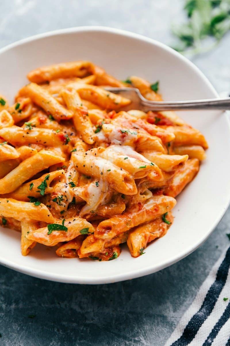 Red plus White Pasta