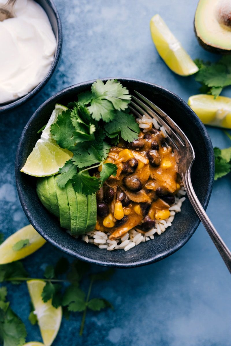 Salsa Verde Chicken (Instant Pot!) for the Table
