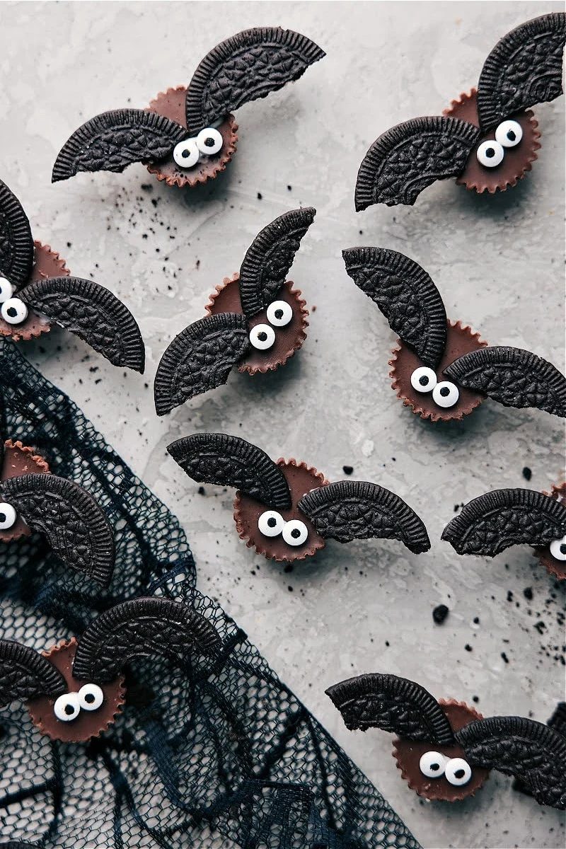 Halloween Bat Treats for the Table