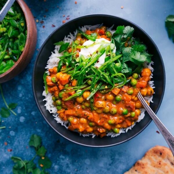 Snap pea topping: This adds a fresh crunch and taste to your dish. You don't have to make it, but it's straightforward to prepare. Just mix thin snap pea slices with olive oil, lime juice, salt, and pepper.