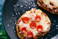 Golden Garlic Texas Toast Pizza