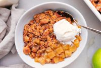 Warm Spiced Apple Cobbler Delight