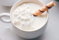 Luxurious White Hot Chocolate