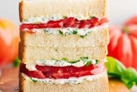 The Ultimate Tomato Sandwich
