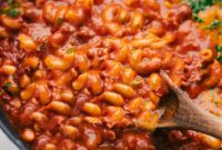 Simple One-Pot Chili Mac