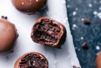 Fudgy No-Bake Brownie Bites
