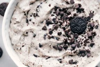 No-Bake Oreo Dream Fluff