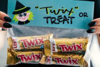 Ghoulish Goodie Holders