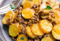Melt-in-Your-Mouth Cheesy Crockpot Potatoes