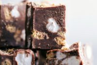 Campfire Smores Fudge