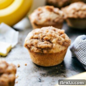 Delicious Banana Crumb Muffins