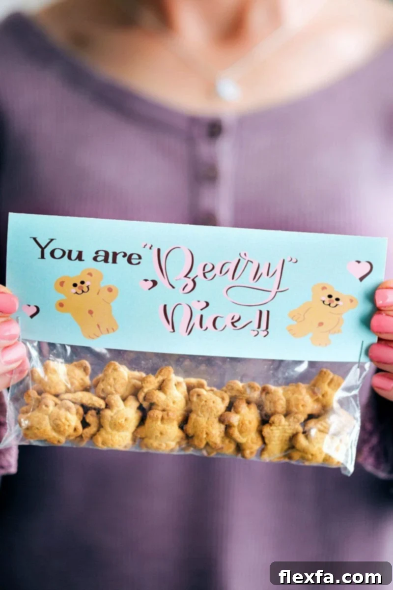 Effortless Valentine's Day Presents 2 Close up of 'You Are Beary Nice' Teddy Grahams bag with printable topper