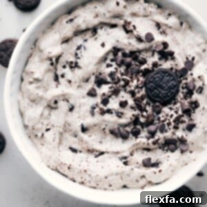 Oreo Fluff in a bowl.