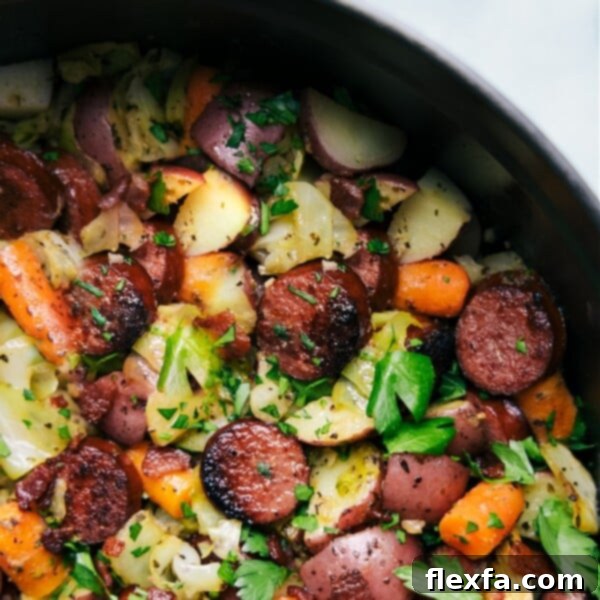 One Pot Cabbage, Potatoes, and Sausage