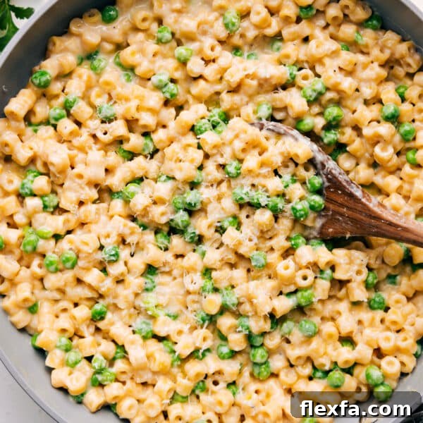 Pasta with peas